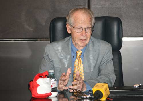 ŵ����������ѧ����߰�����&middot;����ķɭ