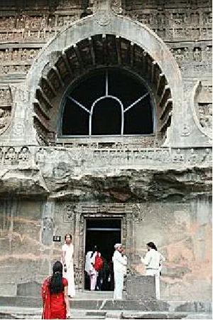ӡAjanta ʯ
