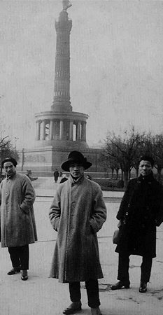 1923 ꣬ڷѧ滭ַߣУѧ¹ȥ