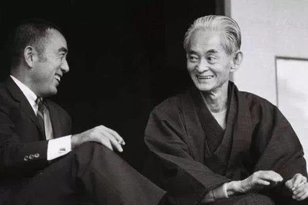 ɼͷ봨˿