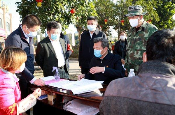 ��ί��Ǽ����ƣ���ί����ǡ��г���ƽ���뷰���³ǰ���³����