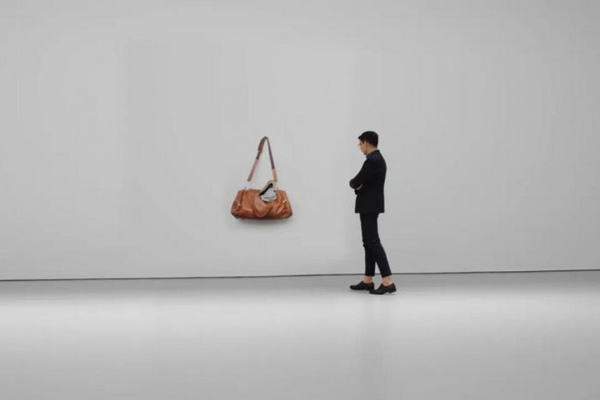 Image still from Artsy's "The Art Market, Explained". © Artsy 2016