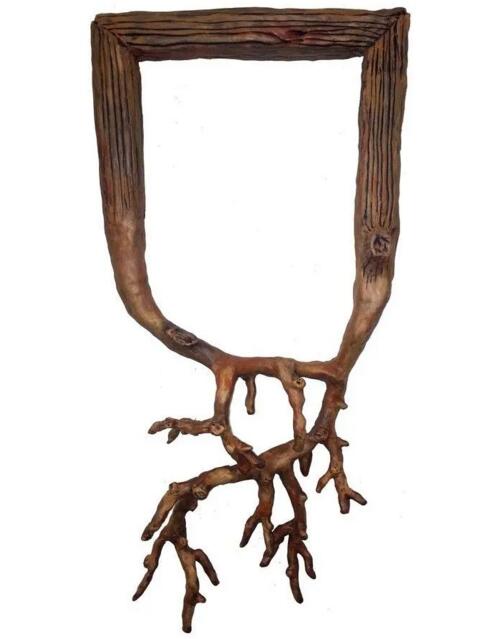 Valerie Hegarty. Frame Branch Elegy (#2), 2019.
