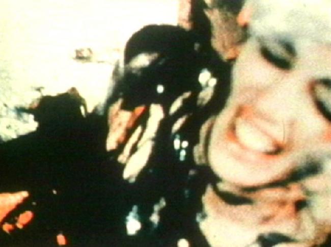ʩCarolee SchneemannMeat Joy1964
