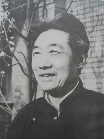 챯
