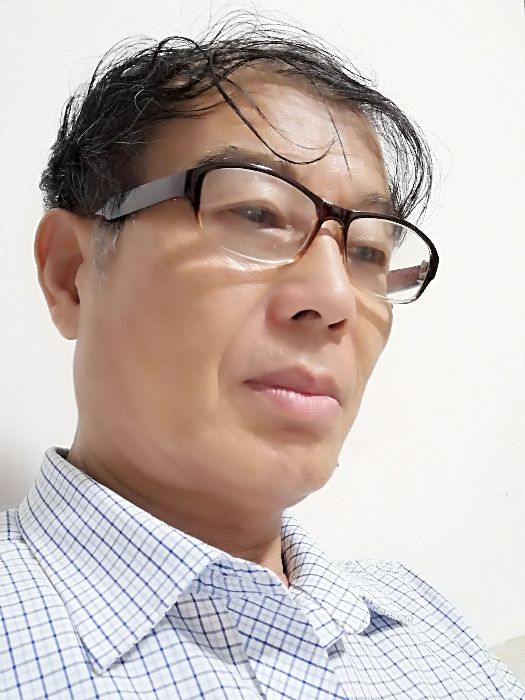 ǫ