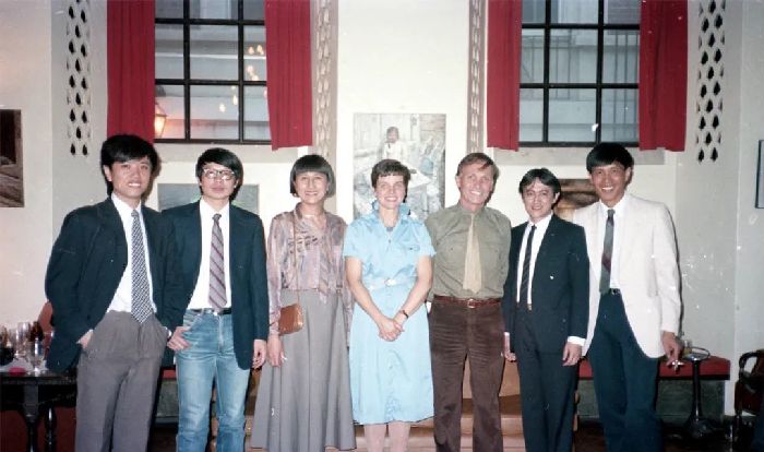 1984-1985׺裨һΪµࣨһľģҶڹѧ֯˻չ